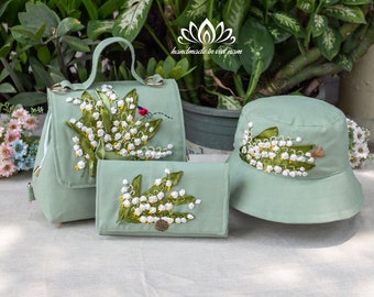 Set embroidered with lily of the valley | Adding custom lucky ladybugs