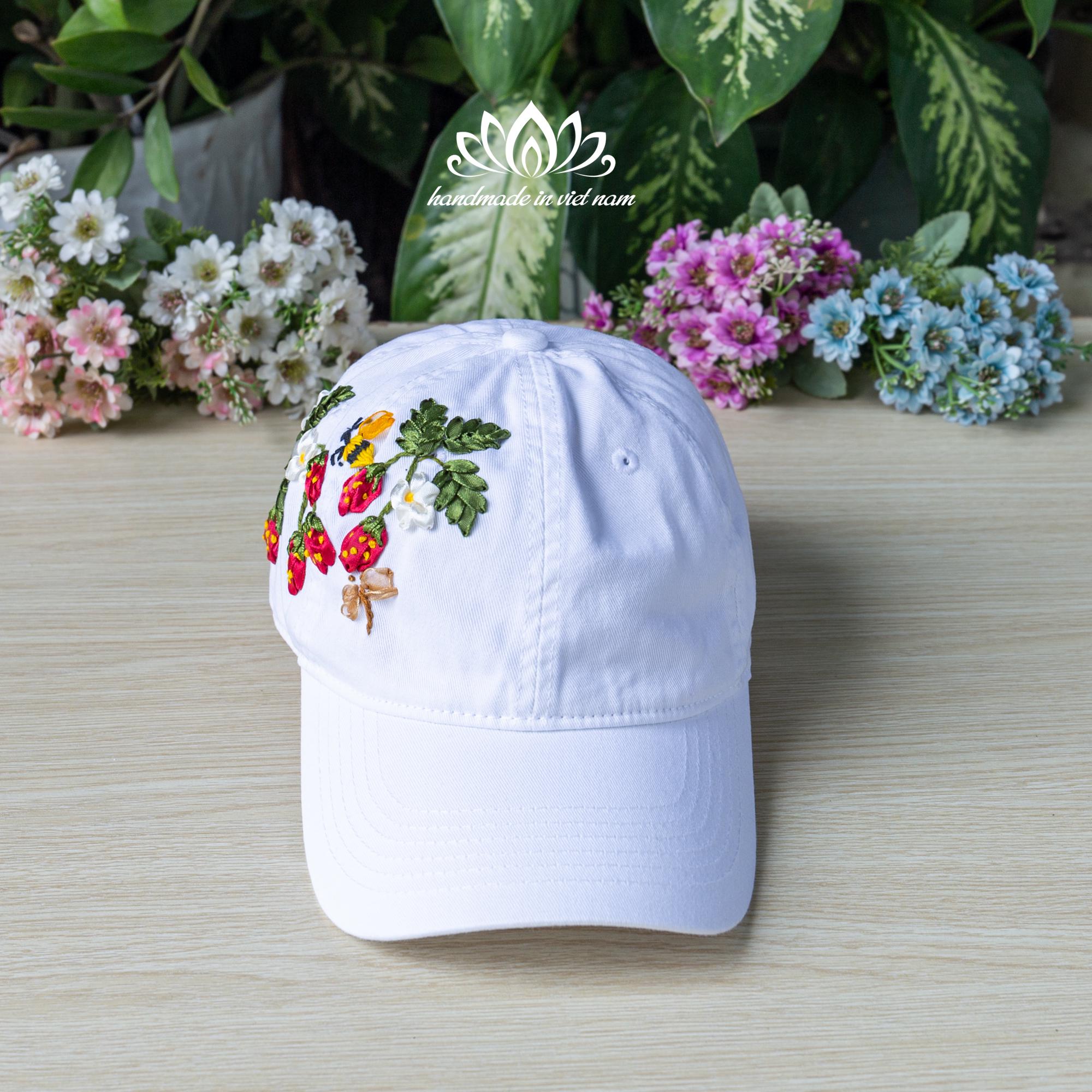 Strawberry Embroidered Baseball Cap, Hat for All Seasons - Etsy
