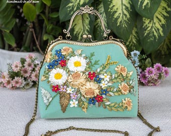 Embroidered handbag and wallet set, handbags with straps, 12 velvet colors