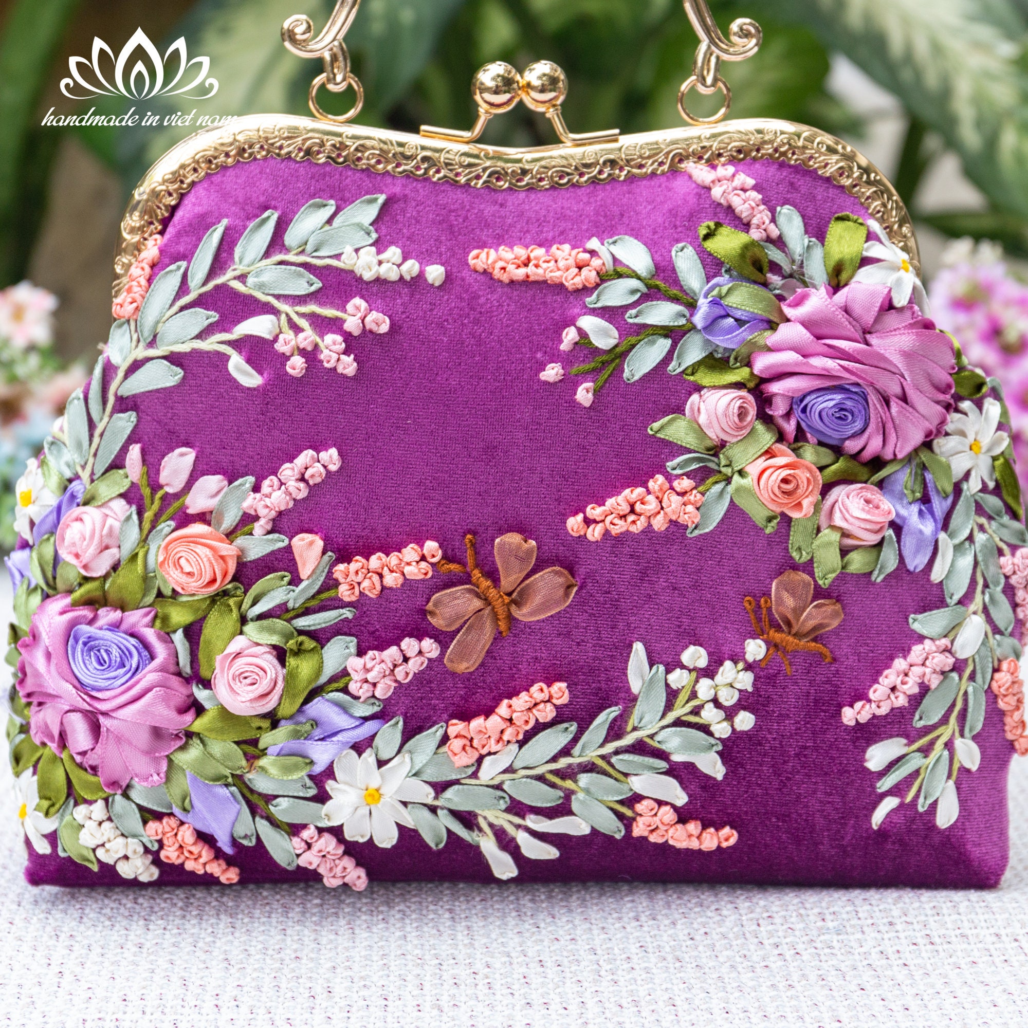 Velvet Kiss Lock Bag With Ribbon Embroidery for Her - Etsy Australia