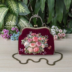Handtasche mit Schultergurt, Einzigartige Schleife Blume Stickerei Tasche, Samtstoff