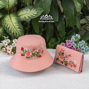 Conjunto de sombreros de pescador y carteras bordados únicos, arte de bordado de cinta