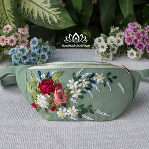 Bestickte Bauchtasche, bestickte Gürteltasche