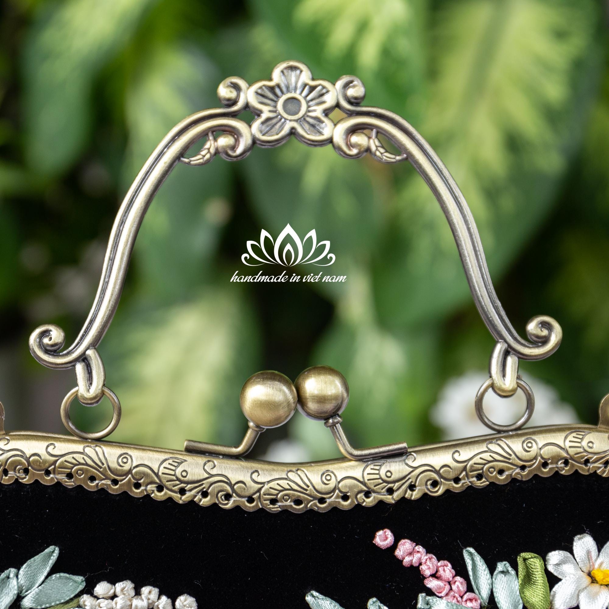 the virgins bijou velvet hand bag イニシャルK VENI BAG – VELVETICA