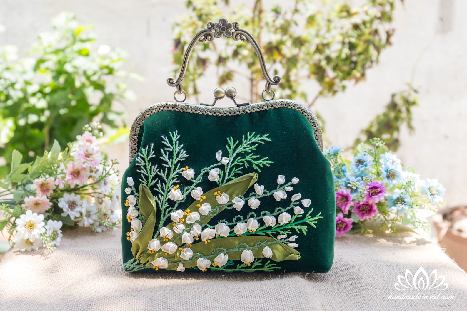 Embroidered Handbag and Wallet Set Handbags With Straps Lily - Etsy