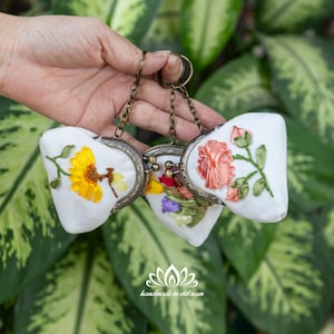 Pochette porte-clés brodée de ruban, jolie pochette pour pièce de monnaie, support de rouge à lèvres