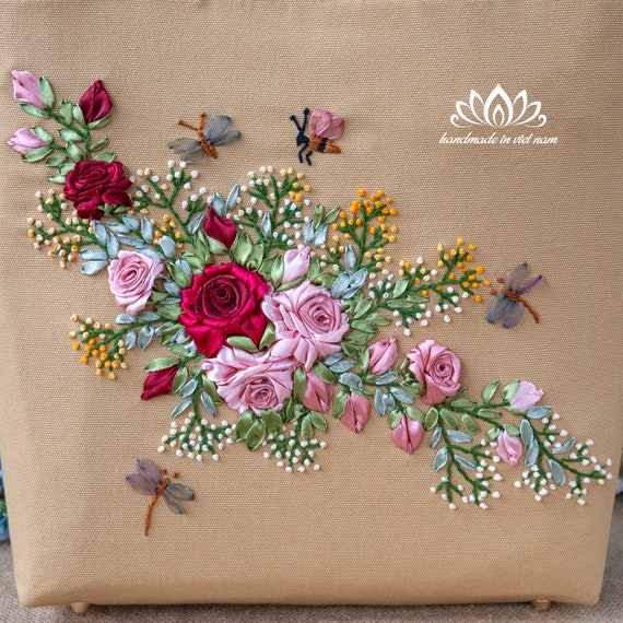 TEMBEA×FRIDAY* flower embroidery paper tote (natural) - BLUE