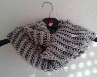 Cuello crochet tunecino