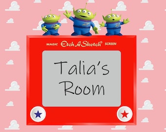 ETCH-A-SKETCH / ALIENS Wall Sticker -  Toy Story Theme - Size 256mm x 284mm