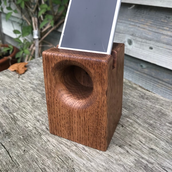 Bespoke Solid Welsh Oak Smartphone Stand Holder & Acoustic Amplifier, Passive Speaker, Wooden Mini Speaker