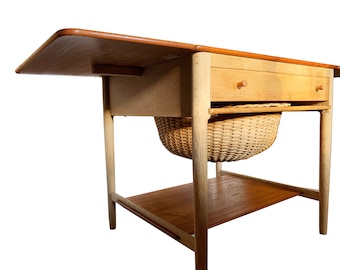 Mesa de costura de Hans J. Wegner - Muy buen estado