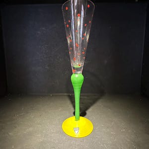 Anne Nilsson (1953) - &#39;Clown&#39; Champagne Glas - Produced By Orrefors, Sweden - Height 26.5 cm.