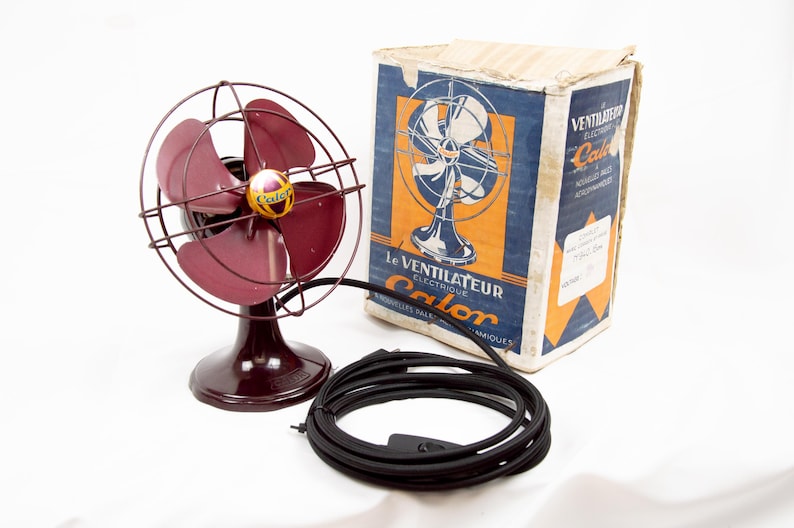 CALOR – Vintage Electric Fan in Red Lacquered Bakelite and Cast Iron, C ...