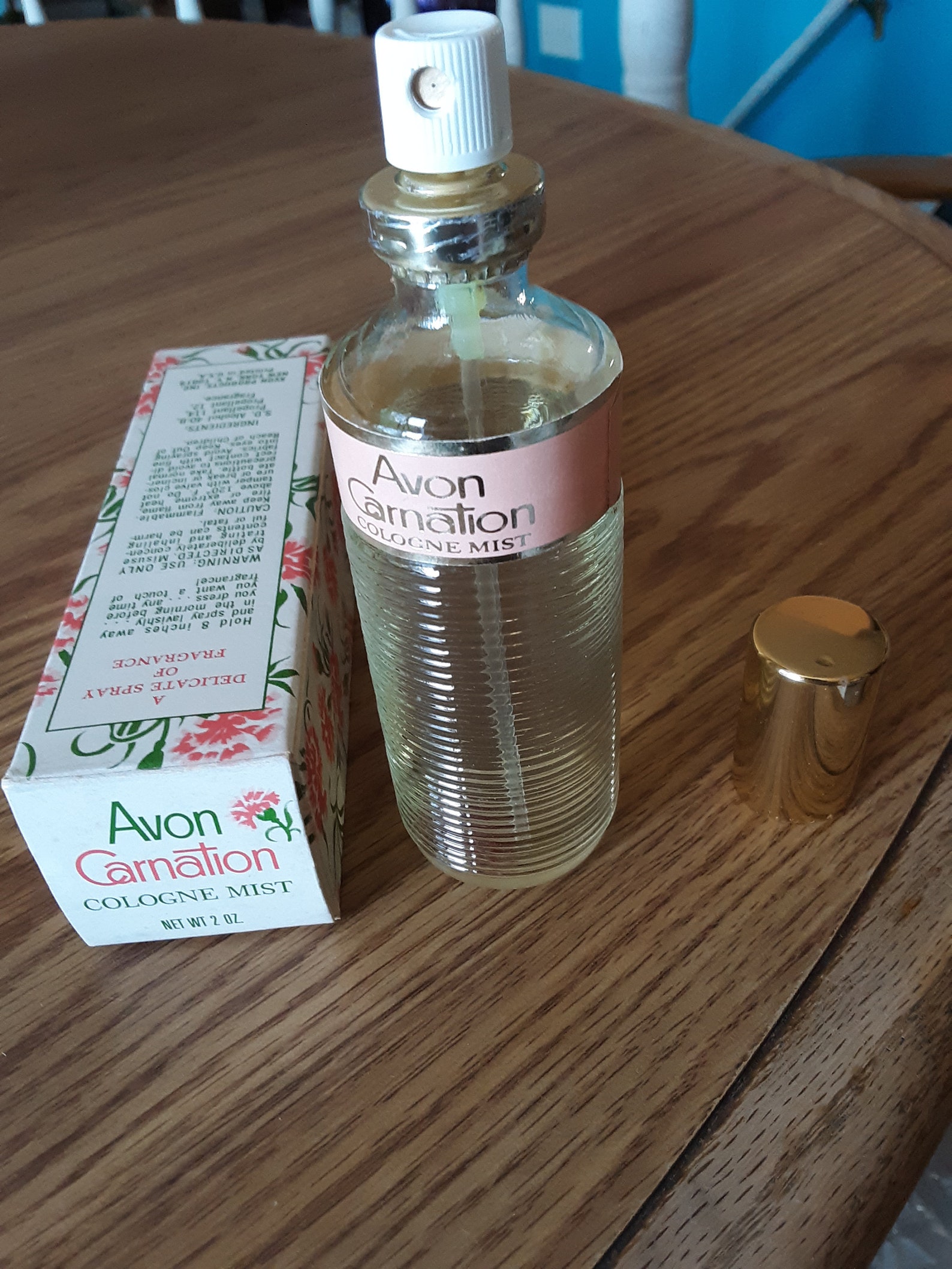 VHTF Avon 1970s CARNATION Cologne Mist spray 2 Oz. Net Wt. FULL, Mint