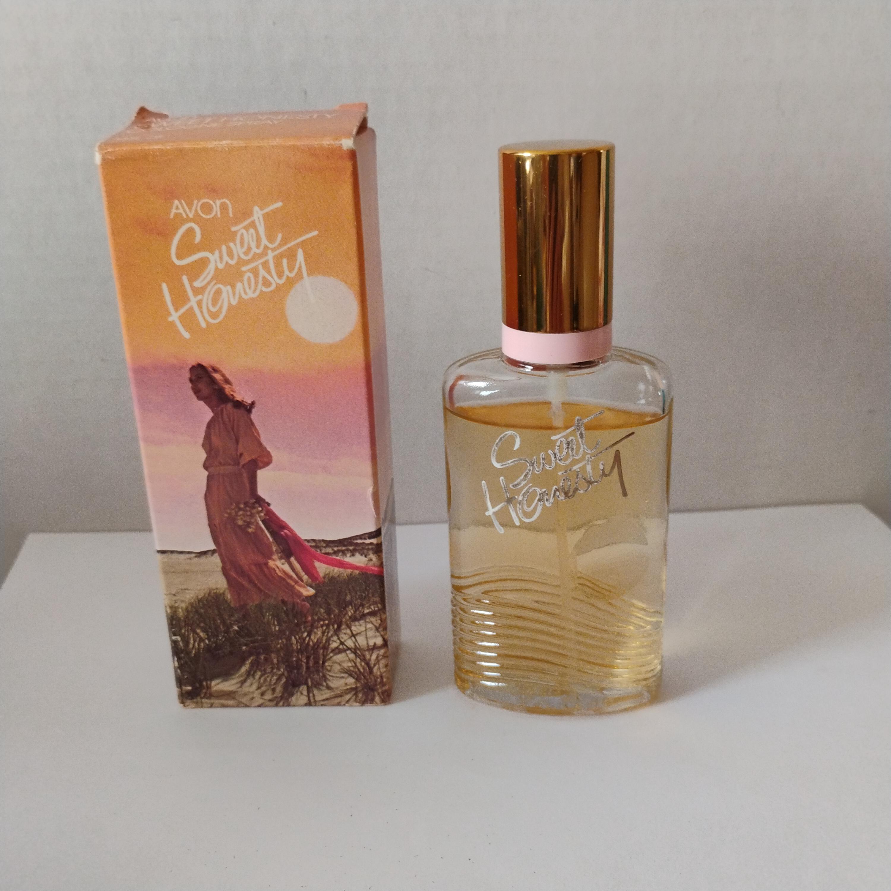 FULL 1.8 Oz. Avon SWEET HONESTY Cologne Spray Mint in Box, New