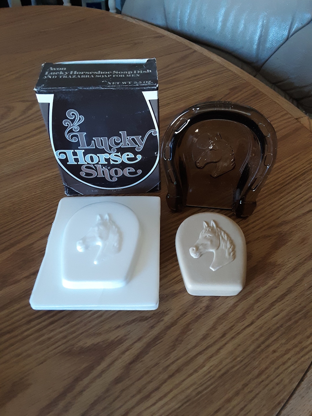 Avon 197981 LUCKY HORSESHOE Horse Shoe Glass Soap Dish Trinket Tray