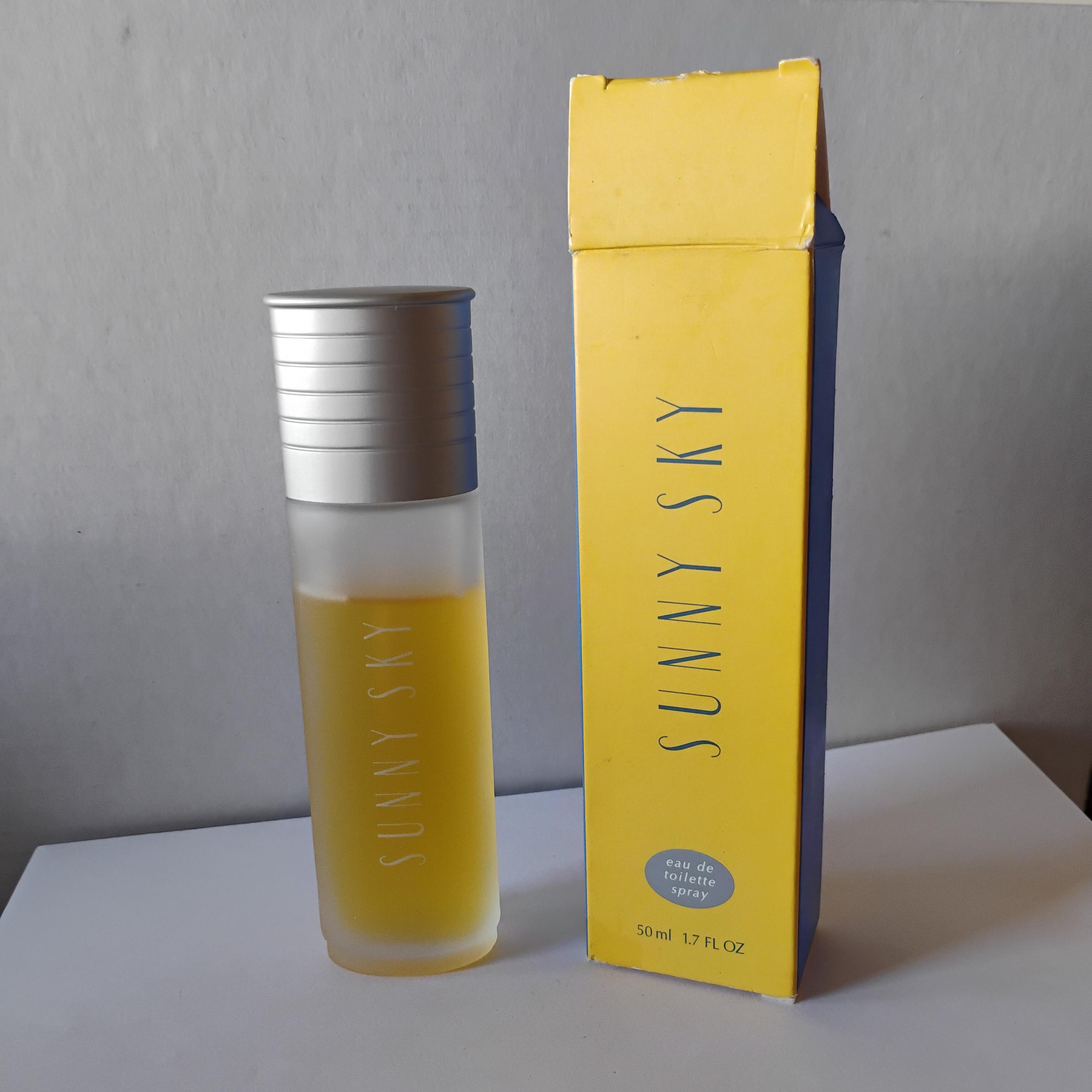 Avon SUNNY SKY Eau De Toilette Spray 1.7 Fl. Oz., Full, Never Used