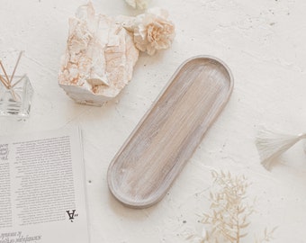 Natural white handmade wooden oak narrow oval tray| Slim long wooden tray for candle or jewelry display| modern oval bedside trinket tray