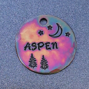 Médaille pour chien, Arbres avec lune, Médaille pour chien, Médaille pour chien, Médaille pour chien, Médaille pour chien personnalisée, Carte d'identité pour animal de compagnie avec étoiles, Médaille pour chien tremble