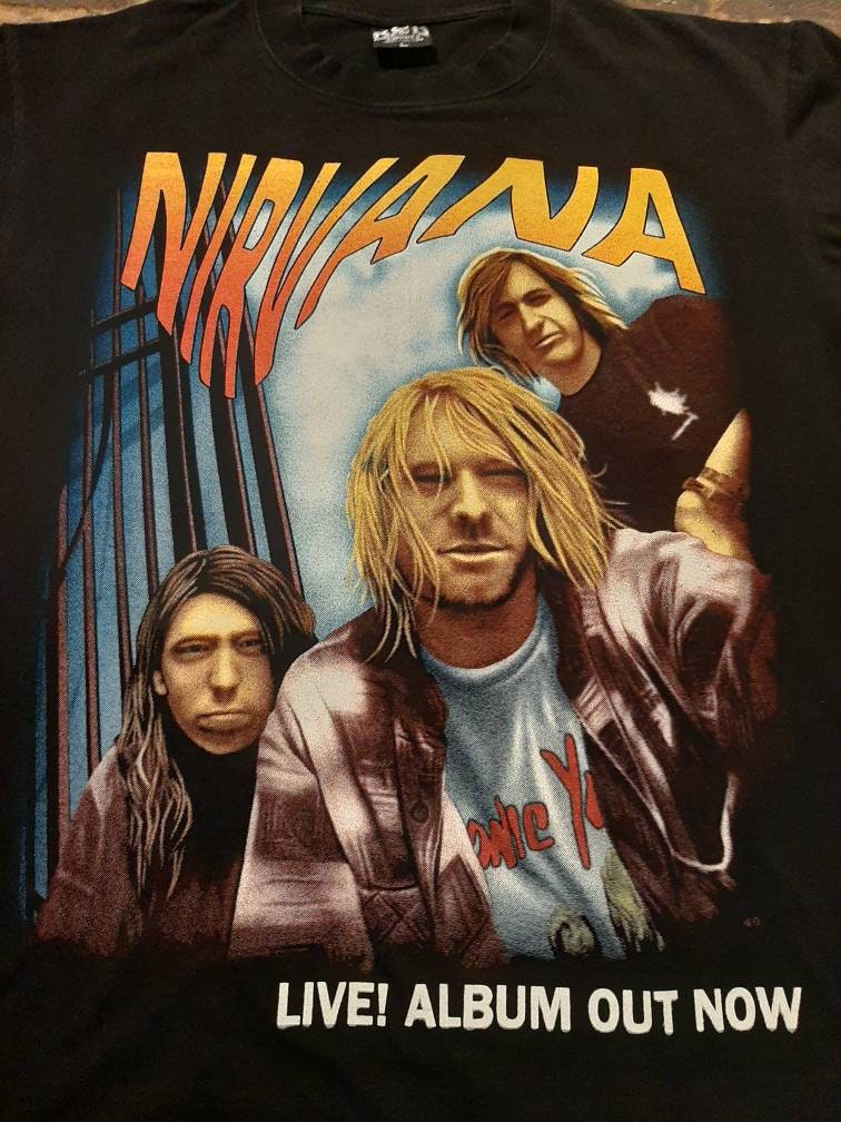 ☆NIRVANA EST1988 GUITAR STAMP Tシャツ　mr453