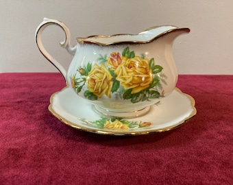 Royal Albert Yellow Tea Rose Gravy Boat with Underplate. Made in England.