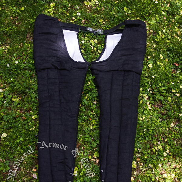 Medieval gambeson legs for fighters. HMB, IMCF, SCA, Hema fighter quilted gambeson padded under armor chausse for knights.