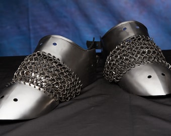 Chain-mail titanium or tempered steel Segmented Sabatons for  HMB, IMCF full-contact fight. Recommended for Eastern Armor (Asia/Rus).