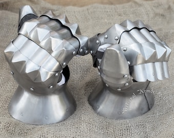 Knight Mittens. Model “Mace” Complies with all new regulations from Buhurt International and IMCF for 14th and 15th-century kits