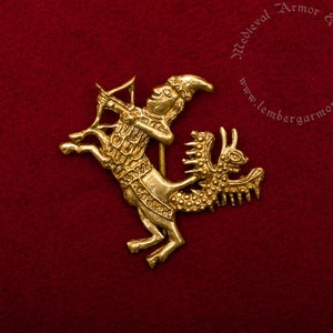 Hunting Centaur Medieval badge replica. Pilgrim pin for a hat or a cloak, for Renaissance costume 14th-15th centuries.