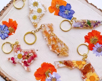 Resin wildflower state keychain