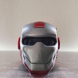 Casco de motocicleta Iron Man HEROi (1/1 usable)