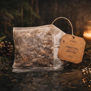 FOREST STILL Bath Tea · Handmade Organic Herbal Bath Tea · Aromatherapy Herbal Bath · Sustainable & Natural · Forest Herbs · 100g Wellness