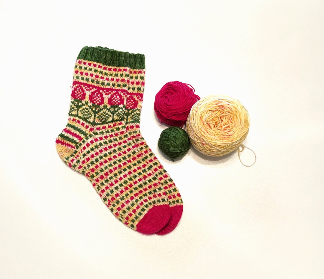 Spring Has Sprung Sock Knitting Pattern - Etsy