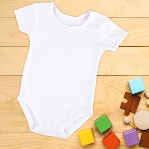 Body bébé ou tee-shirt personnalisable futur grand frère image 3