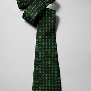 Binär Code Krawatte Tech Krawatte Computer Programmierer Geschenk Geek Krawatte Coding Krawatte IT Professionelles Geschenk Nerd Krawatte Cyber Sicherheit Krawatte Bild 2