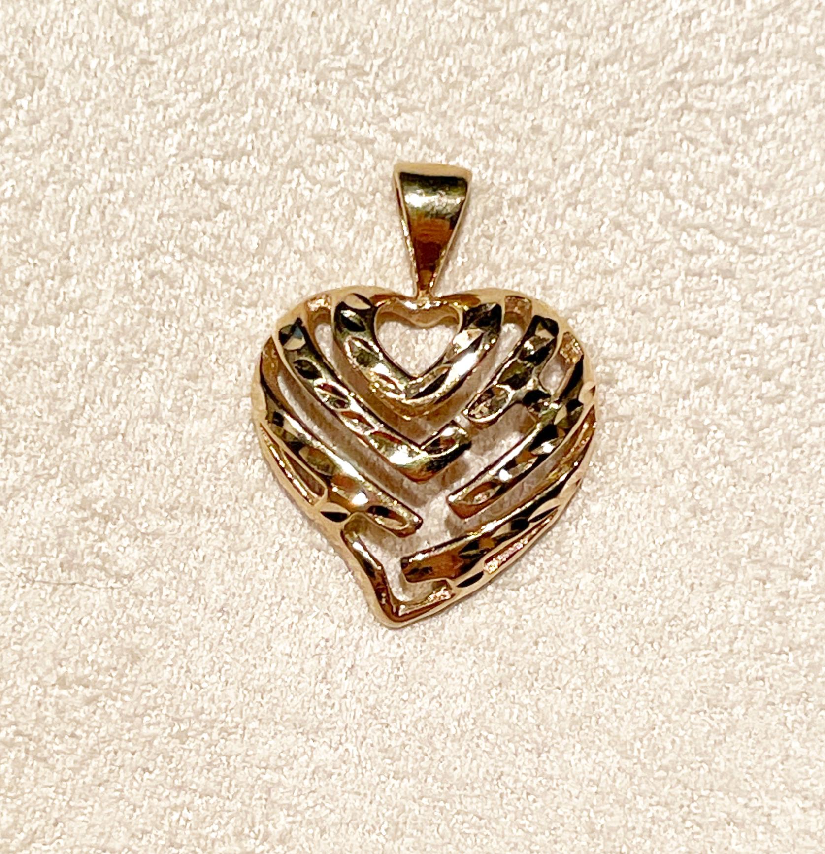 14k Yellow Gold Maui Divers Aloha Heart Pendant - Etsy Israel