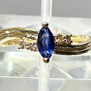 Marquise Brilliant Sapphire and Diamond 14k Yellow Gold Ring Size 6.5