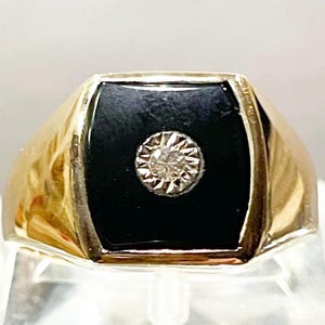 Onyx and Diamond 14k Yellow Gold Ring Size 10.75