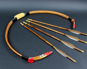 Traditionele Koreaanse hoornboog en bamboepijlen van National Heritage (Meister)