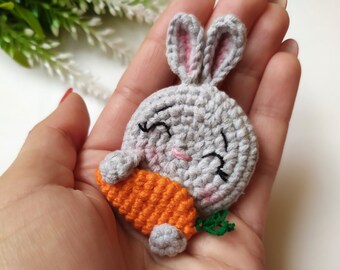 Rabbit brooch. Mini animal brooch gift for girl. Soft brooch. Bunny brooch. Mini brooch.