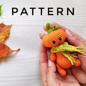 Crochet pumpkin pattern. Halloween crochet pattern. Halloween pumpkin making. Crochet toys making. Plush pattern. Amigurumi toys PDF