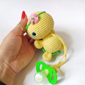 Вummy holder. Turtle toy. Baby rattle toy. Toddlers pacifier gift. Baby pacifier toy. Amigurumi turtle.