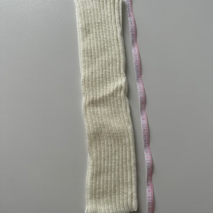Scaldamuscoli fatti a mano, modello di colore bianco, scaldamuscoli lavorati a maglia, scaldamuscoli per donna, qualità premium immagine 2