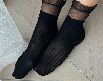 Thin Tulle Mesh Fishnet Woman Socks Pair New Fashion Socks Solid Color Soft Cute Socks For Women