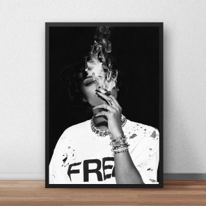 Pôster de Rihanna • Rihanna Print Rihanna Smoking print art, foto de Rihanna, Rihanna preto e branco, Rihanna Art Print, decoração de parede moderna
