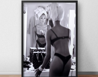 Naomi Campbell Print, Vintage Black and White Fashion Photography, 90s Supermodel Wall Art (Digital Download)