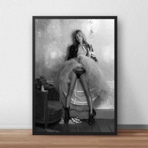 Kate Moss Art Print: Vintage Fashion Wall Decor