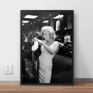 Marilyn Monroe Poster Black And White Marilyn Monroe Wall Art Fashion Photography Beauty Room Decor Old Hollywood Print Marilyn Monroe Print