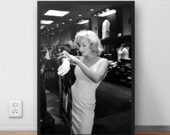 Marilyn Monroe Black and White Print, Fashion Photography, Old Hollywood