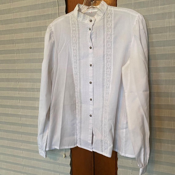 Vintage White Blouse Mandarin Collar, Pintuck fron